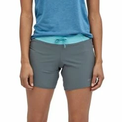 Remise 😉 Patagonia Nine Trails Shorts - 6 in. - Short trail femme ✔️